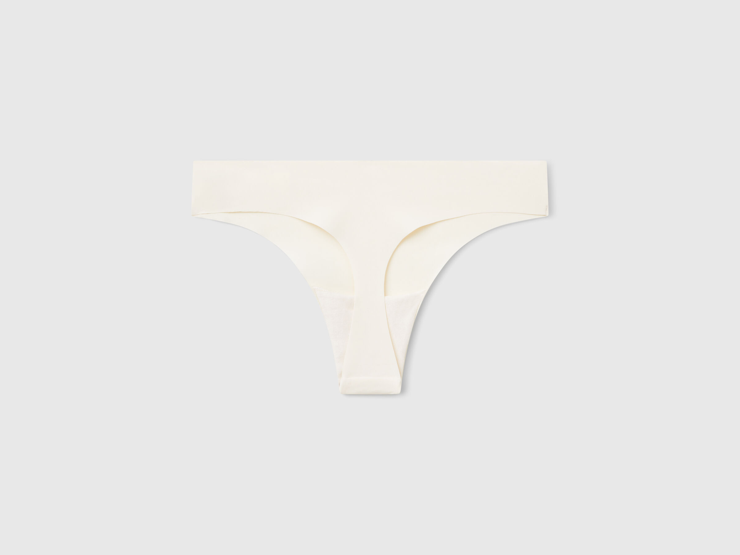 THONG Women image number 4